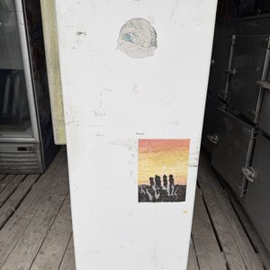 Freezer Vertical Blanco 170 Litros - imagen 1