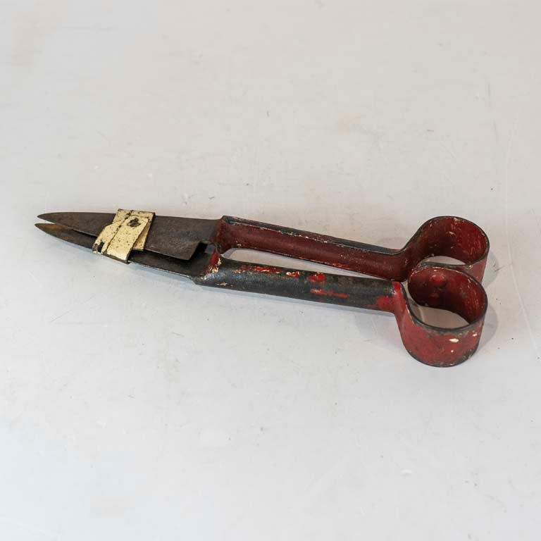Lote siguiente: Tijeras de corte vintage con diseño antiguo
