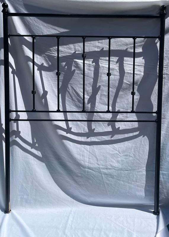 Framedura de cama en metal - imagen 3