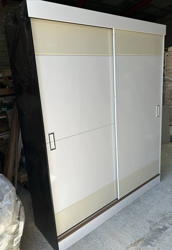 Ropero Placard Dos Puertas Corredizas en Liquidación - imagen 4