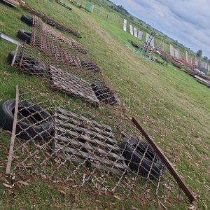 Lote anterior: Lote de Mallas Metálicas y Neumáticos Usados