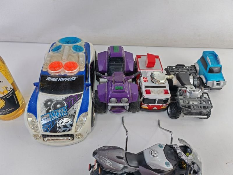 Item 858206 - Image 3