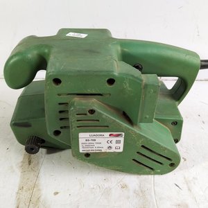 Lote siguiente: Lijadora de Banda Brico BS-76B Usada