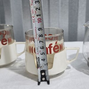 Juego de 3 Tazas de Vidrio con "Café" y Cafetera Transparente - imagen 9