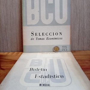 Dos Publicaciones "Selección de Temas Económicos" y "Boletín Estadístico" Banco Central del Uruguay 1968 - imagen 2