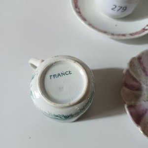 Juego de Tazas y Platillos de Café de Porcelana - Varias Procedencias - imagen 6