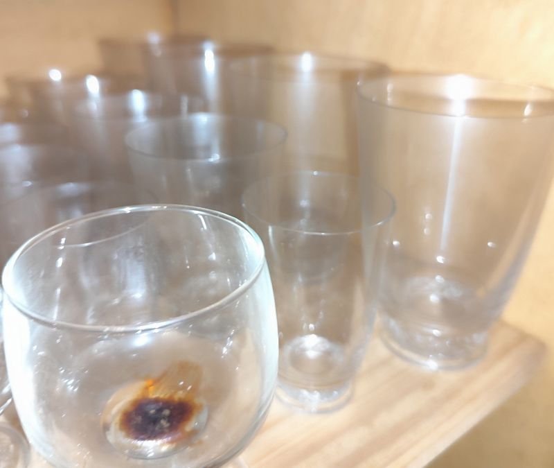 Gigantesco lote de vasos antiguos en diferentes formas y modelos - imagen 5