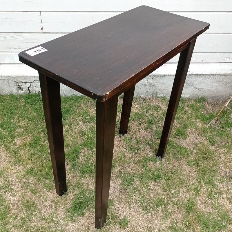 Mesa auxiliar de madera para el hogar - imagen 3