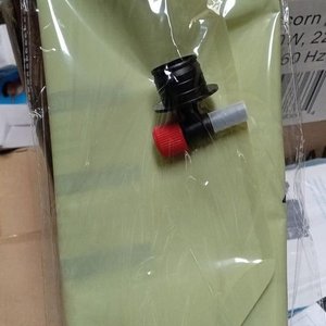 Bolsa Plegable para Agua con Canilla, 8 Litros - imagen 3