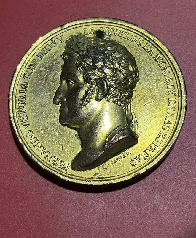 Medalla del Rey Fernando VII, Restablecimiento de la Constitución año 1820 - imagen 3