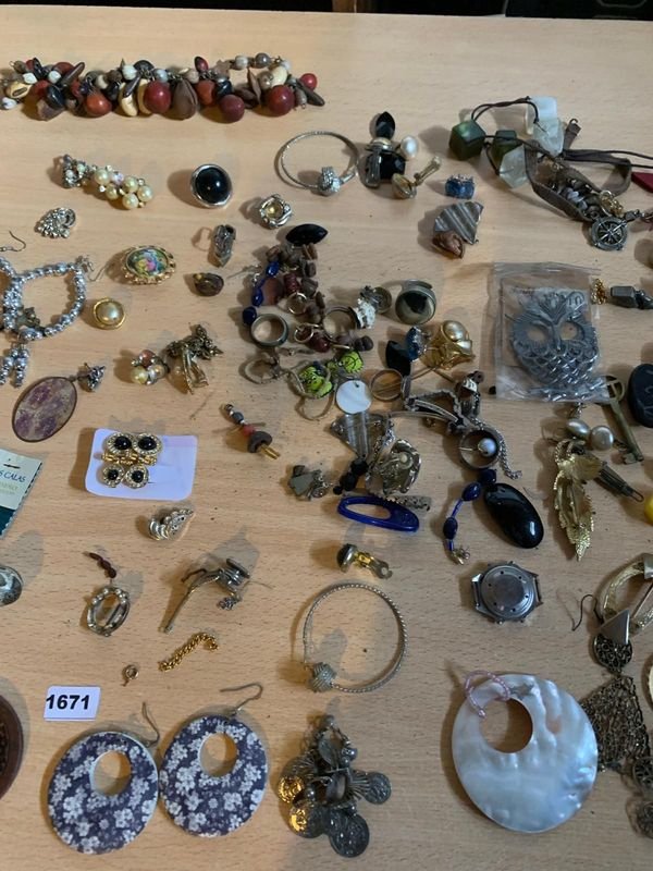 Item 894831 - Image 3