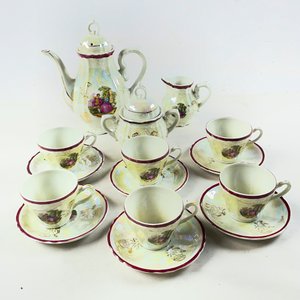 Quince piezas en porcelana para cafe escena romántica - imagen 4