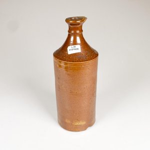 Lote anterior: Porrón Antiguo Sellado de Cerámica, Altura 25 cm