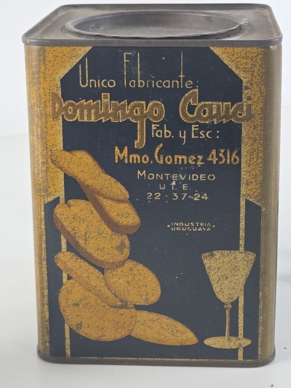 Antigua lata de bizcochos uruguaya con diseño litografiado - imagen 4