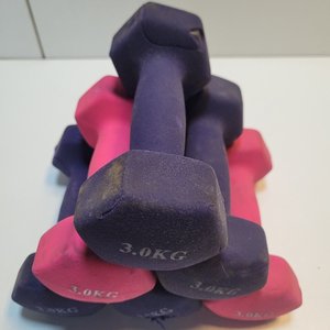 6 Mancuernas de 3 kg (4 Violetas y 2 Rosadas) - imagen 3
