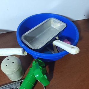 Lote de Miel, Rallador y Utensilios de Cocina Varios - imagen 4