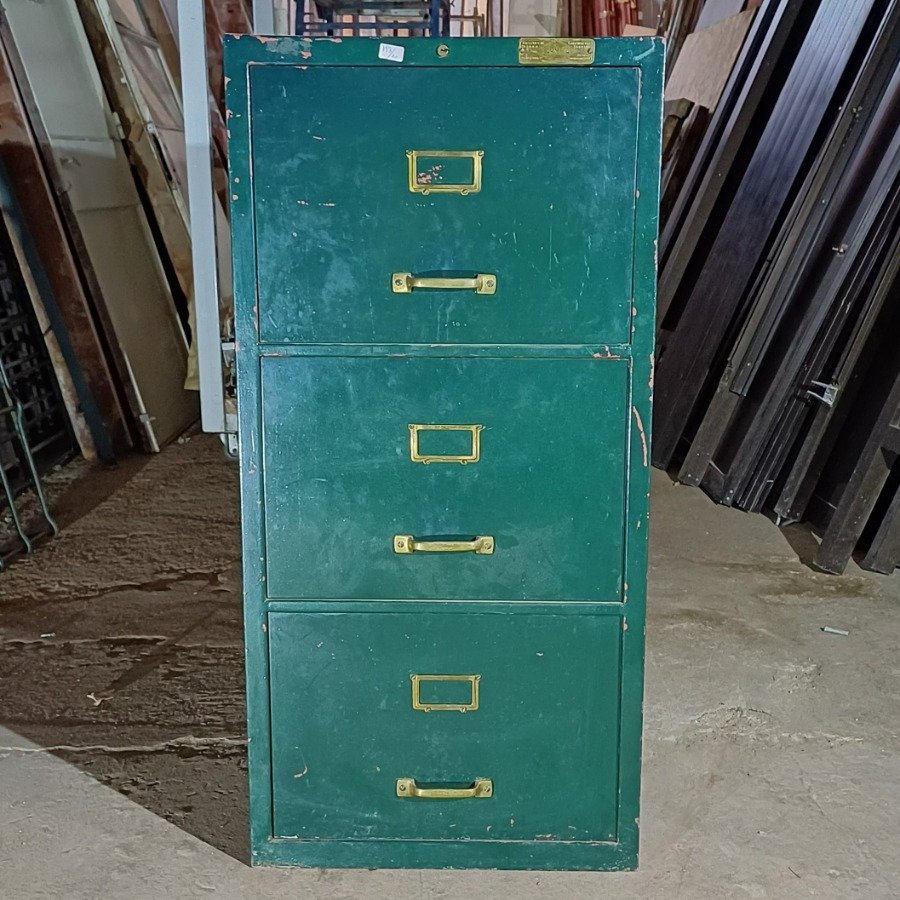 Item 16715 - Image 3