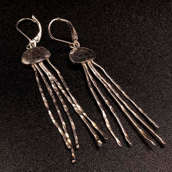 Aros Largos Colgantes de Plata 950 con Diseño de Medusa