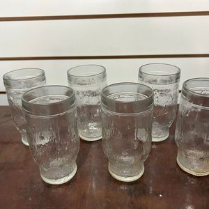 Juego de Vasos y Copas de Vidrio con Diseño Texturizado - imagen 7