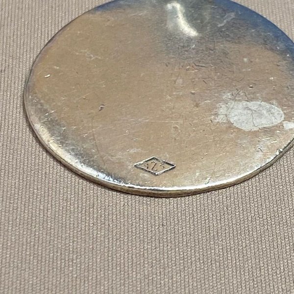 Colgante de Plata con Flor de Lis - imagen 3