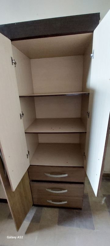 Ropero en MDF en buen estado - imagen 6