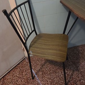 Juego de Comedor Diario: Mesa y 4 Sillas de Hierro y Madera - imagen 6