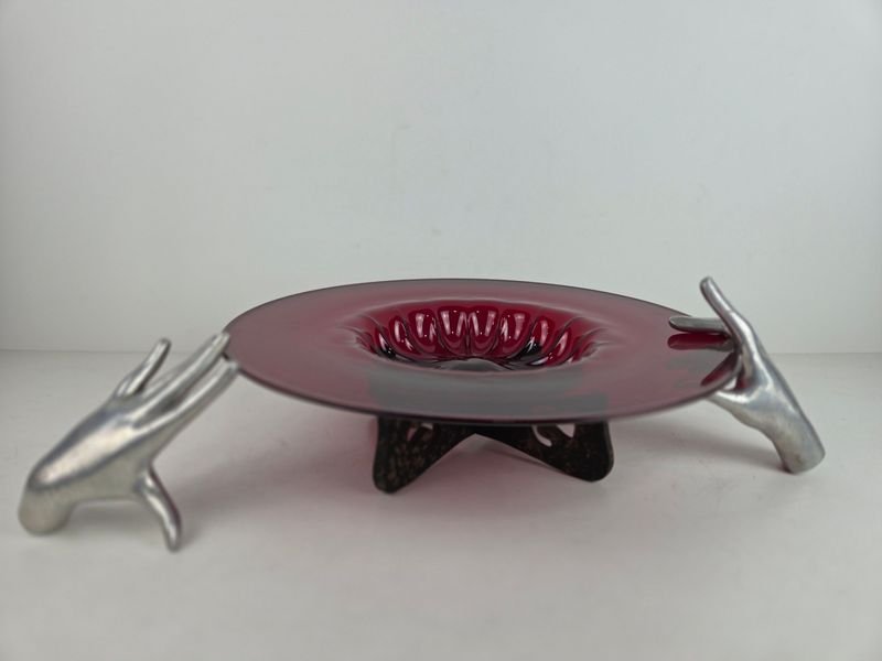 Centro de mesa en cristal rojo con base en madera - imagen 5