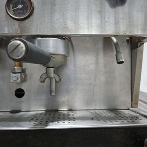 Máquina de Café Profesional Latina Veigal Usada - imagen 13