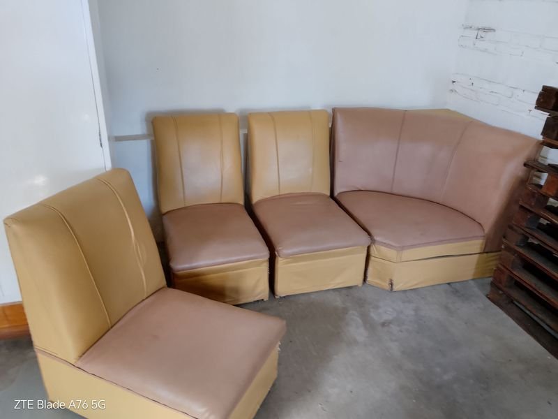 Item 900589 - Image 1