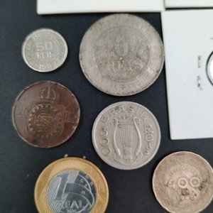 Lote de 9 Monedas de Brasil de Diferentes Épocas y Materiales - imagen 8