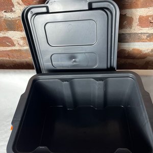 Organizador Plástico Negro Xplast 12 Litros con Tapa - imagen 6