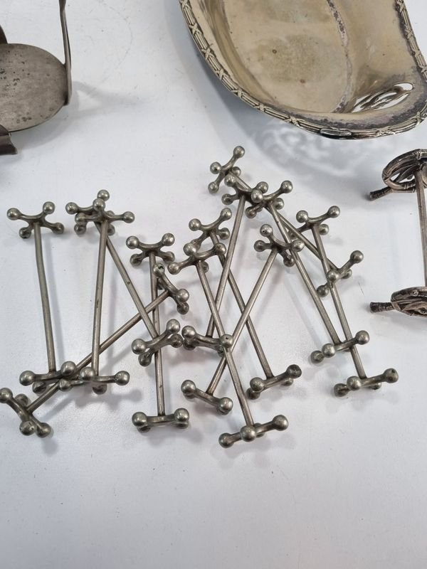 Colección de objetos de metal en buen estado - imagen 6