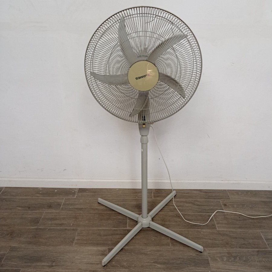 Item 15781 - Image 0