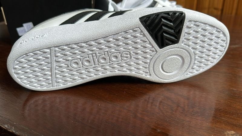 Zapatillas Adidas Superstar en buen estado - imagen 3