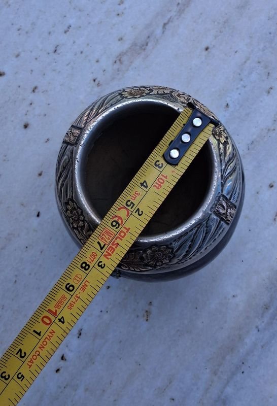 Mate antiguo con mucho oro - imagen 2
