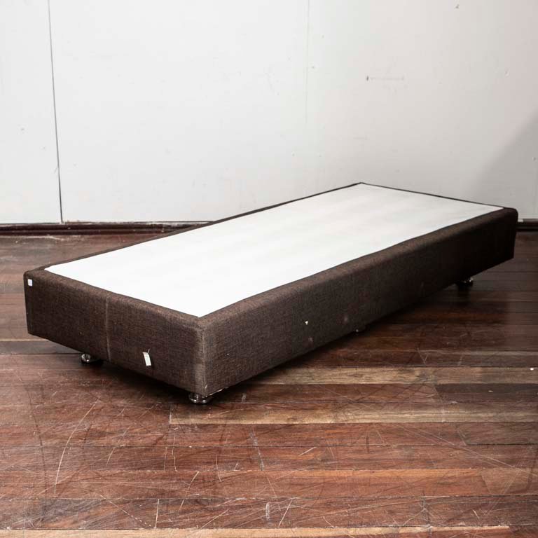 Item 2113933 - Image 0