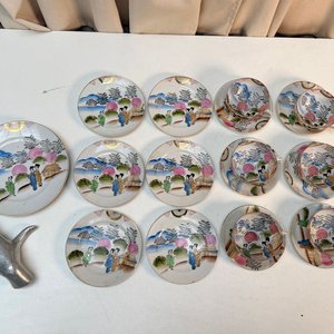 Lote siguiente: Conjunto de Tazas y Platos de Té Estilo Japonés Oriental