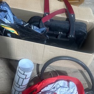 Lote siguiente: Lote Variado: Tranca, Lámpara y Accesorios