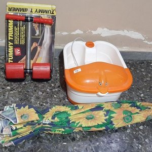 Lote siguiente: Spa de Pies, Sombrilla y Aparato de Ejercicio Tummy Trimmer