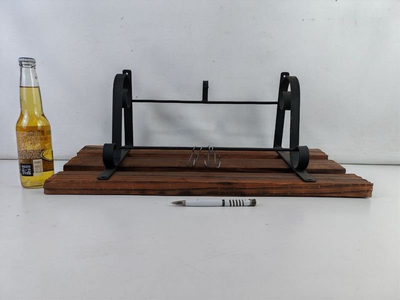 Muebles de madera y metal en buen estado - imagen 3