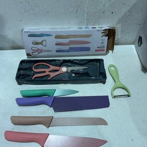 Lote siguiente: Set de Cuchillos de Cocina Sin Uso
