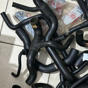 Lote de Caños de Goma Negros para Repuesto - imagen 5