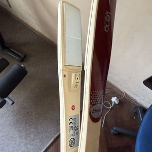 Plancha Alisadora de Cabello Lena Modelo ML-90 Cerámica Iónica - imagen 2