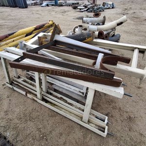 Lote siguiente: Lote de Maquinaria Industrial y Materiales de Construcción