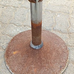 Dos Sillas de Oficina y Taburete con Detalles – Se Vende a la Vista - imagen 12