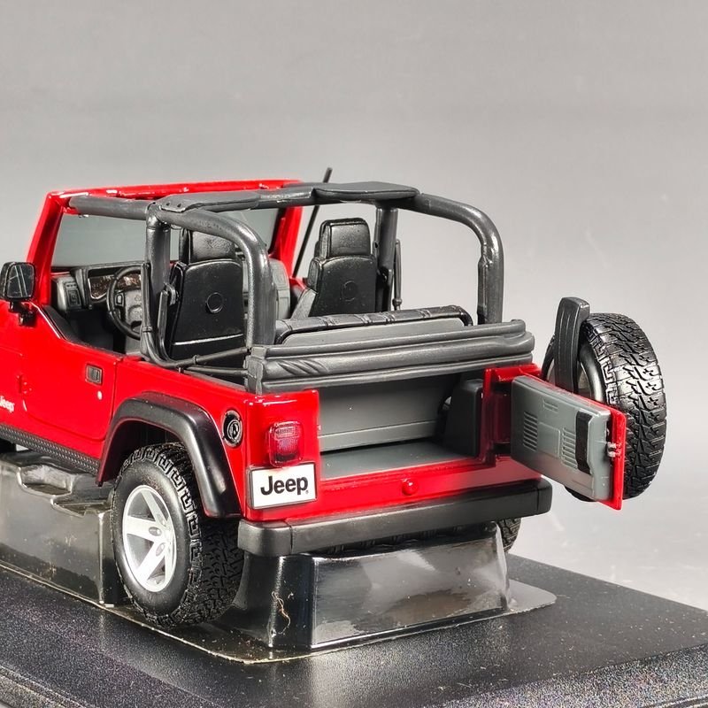 Maisto Jeep Wrangler Rubicon 1/18 Escala Colección - imagen 8