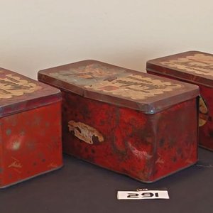 Lote anterior: Lote de 3 latas antiguas de galletas Anselmi