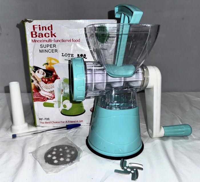 Picadora de Carne Manual "Find Back" Nueva en Caja Turquesa