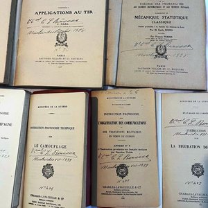 Lote de 12 Libros Antiguos en Francés Colección General Berisso - imagen 3