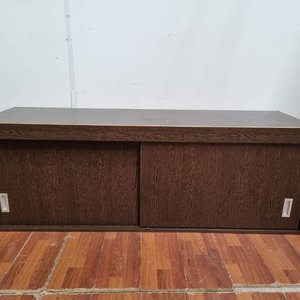 Mueble Modular con 2 Puertas Corredizas Marrón Oscuro - imagen 1